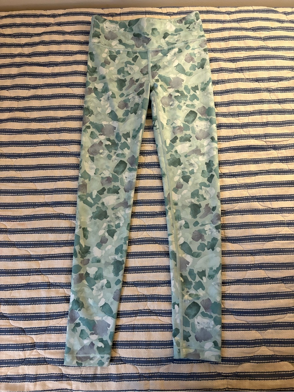 Athleta Mint Green Camouflage-Print High-Rise Jeggings